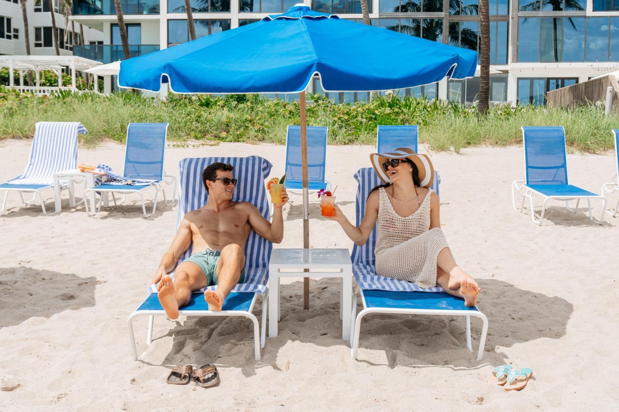 Tideline Palm Beach Ocean Resort And Spa Екстериор снимка